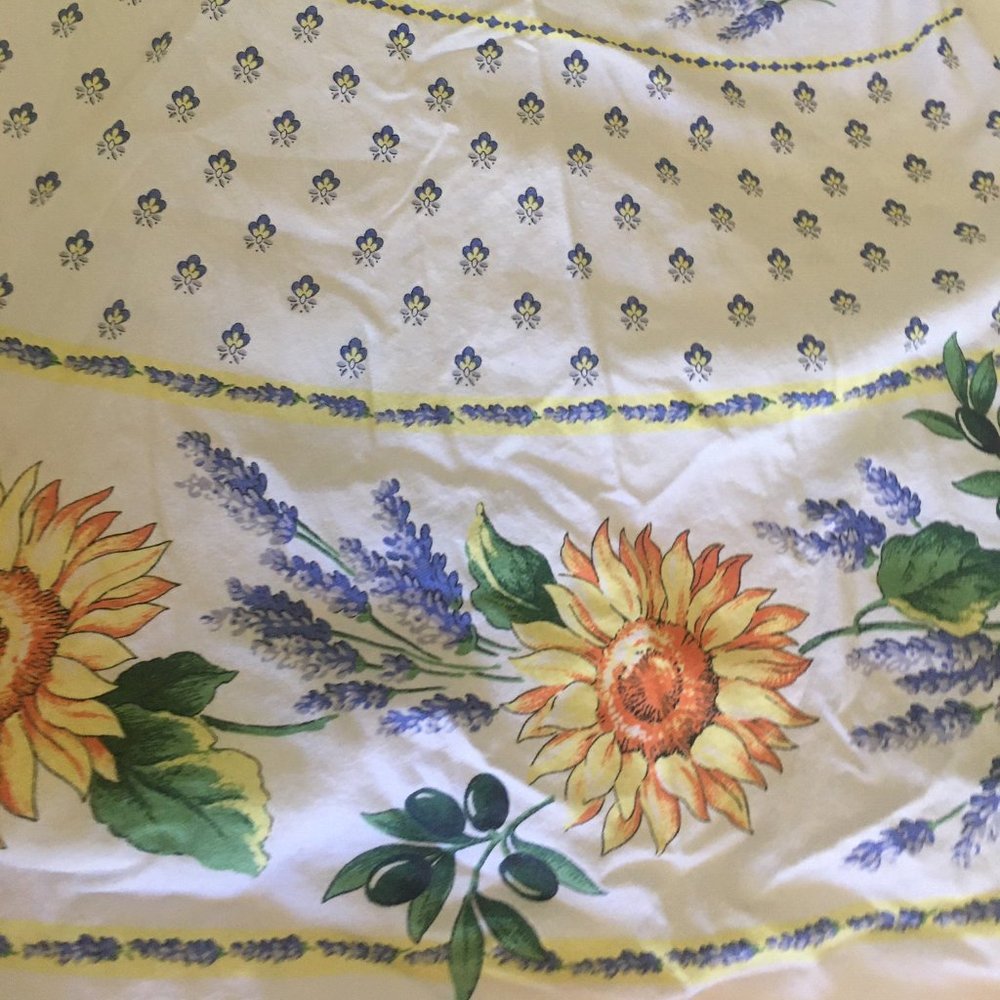 Provence Round Sunflowers Tablecloth
